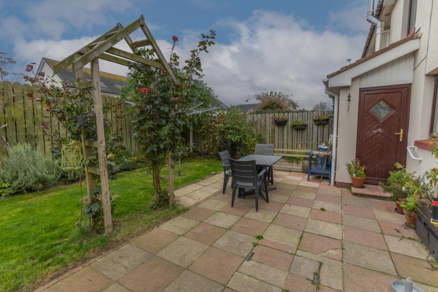 32 Corrigs Avenue