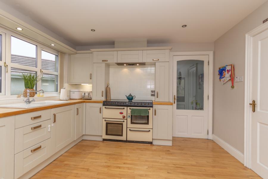 37 Old Railway Close