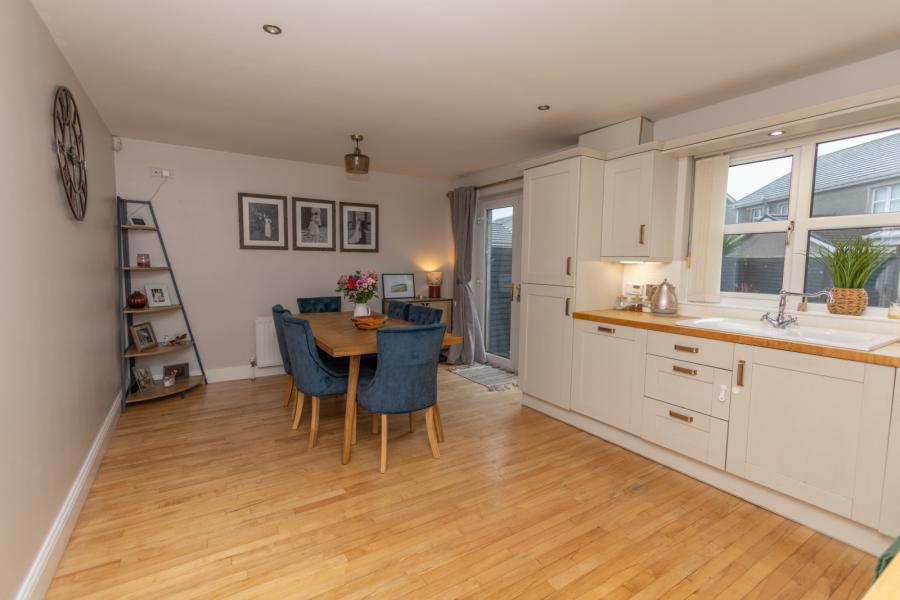 37 Old Railway Close