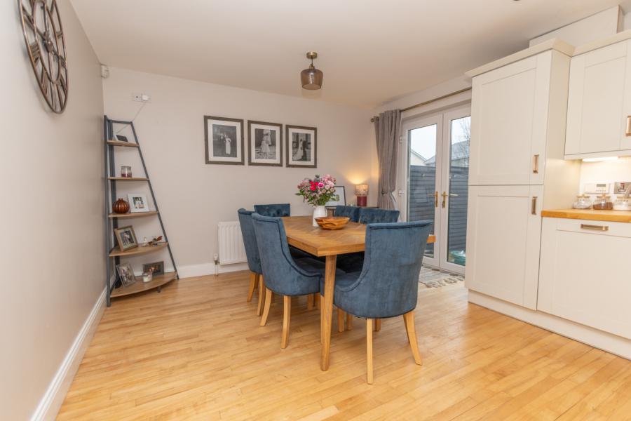 37 Old Railway Close