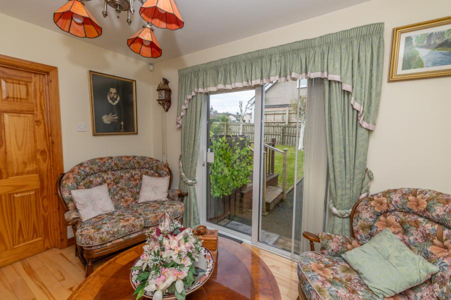 2 Burrenbridge Close