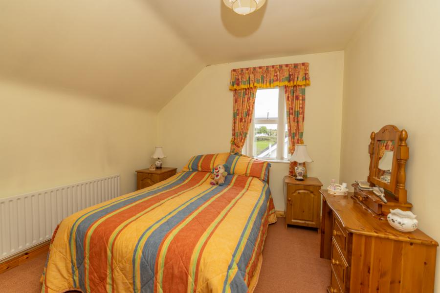 2 Burrenbridge Close