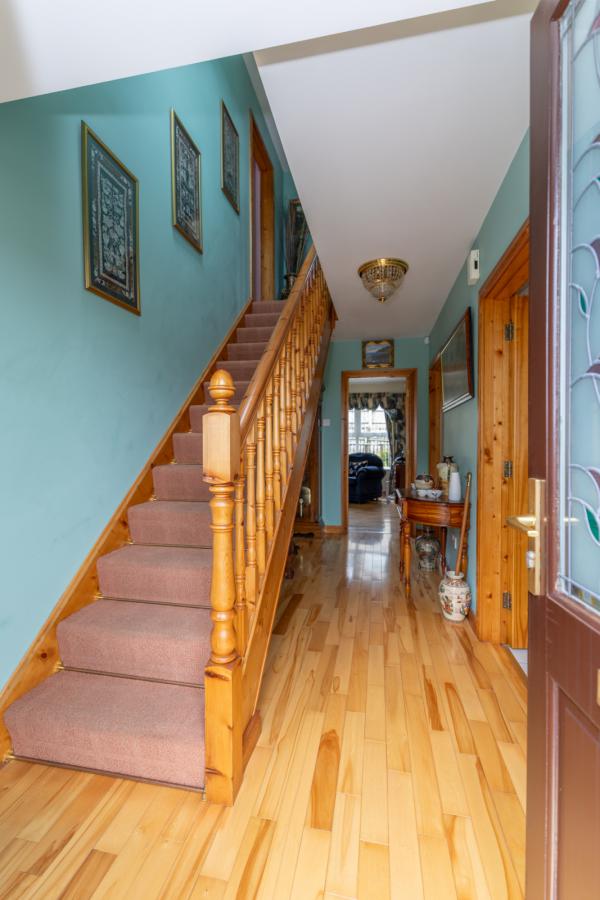 2 Burrenbridge Close