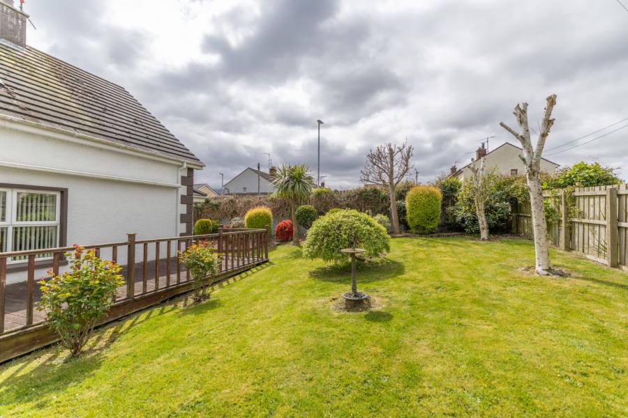 2 Burrenbridge Close
