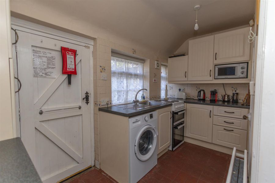 White Gate Lodge, 38 Hilltown Road