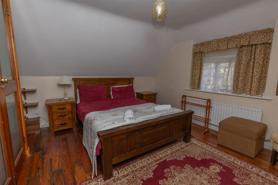 White Gate Lodge, 38 Hilltown Road