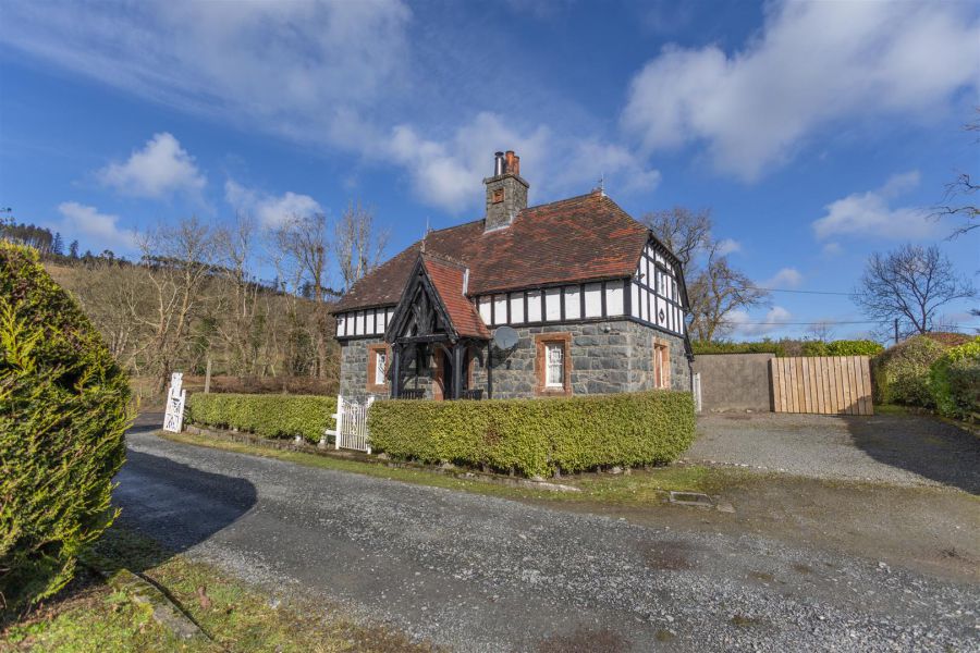 White Gate Lodge, 38 Hilltown Road