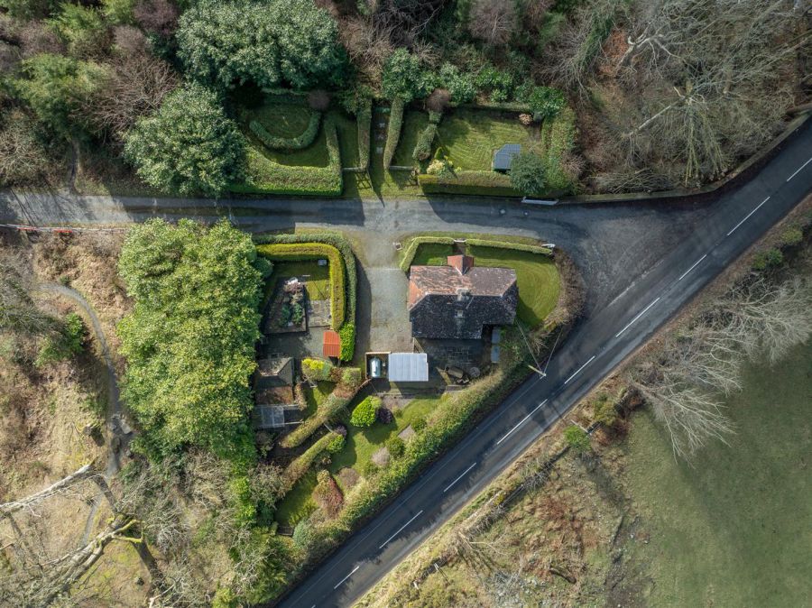 White Gate Lodge, 38 Hilltown Road
