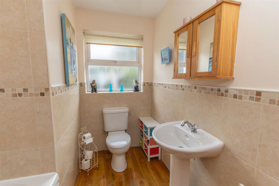 3 Farnley