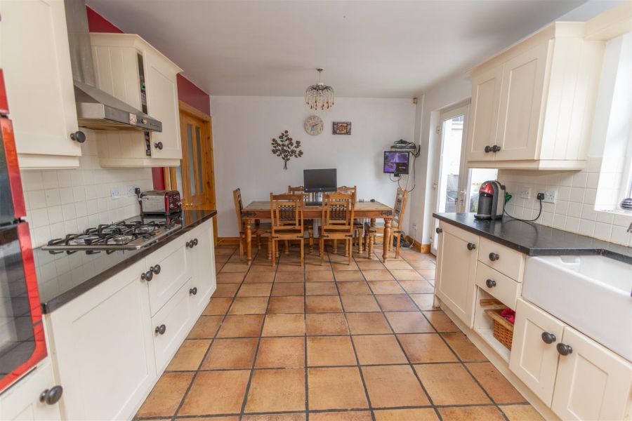 3 Farnley
