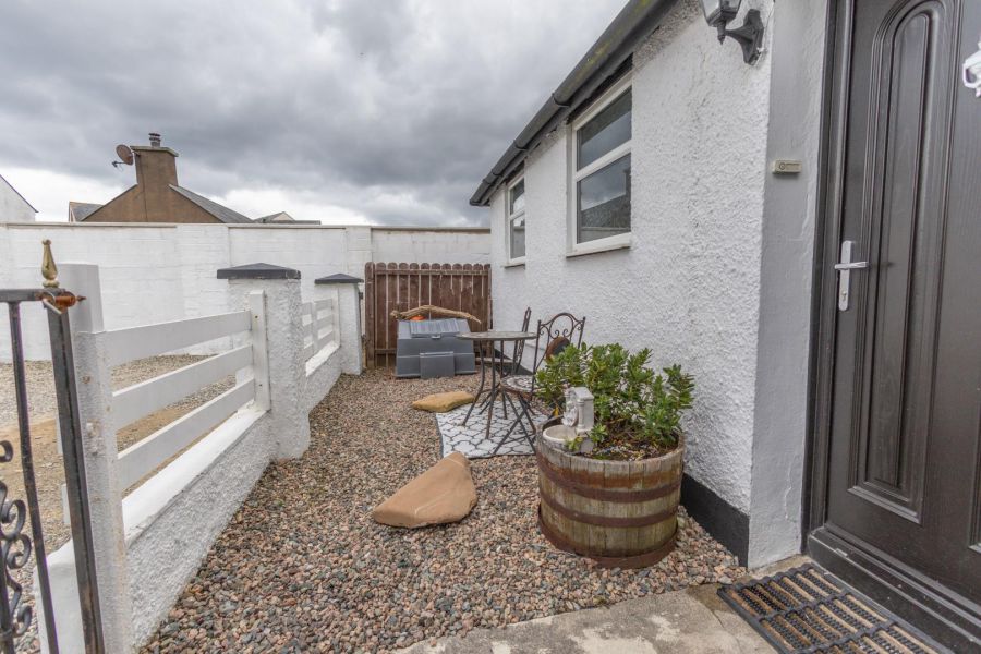 68 Manse Road