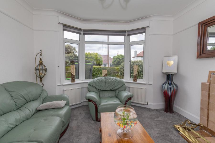 68 Manse Road