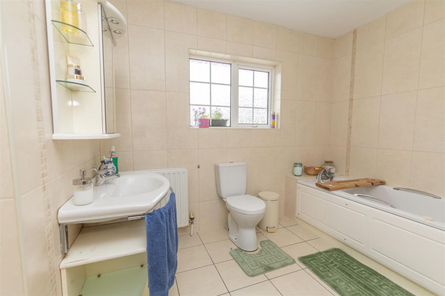 131 Ballinran Road