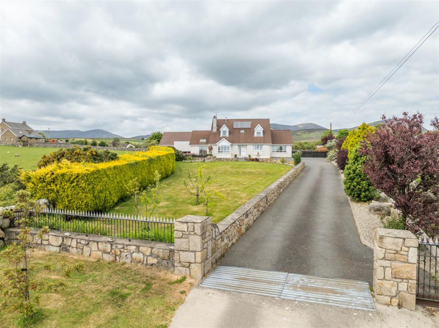 131 Ballinran Road