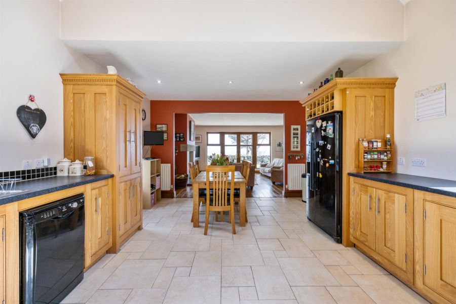 113 Ballagh Road