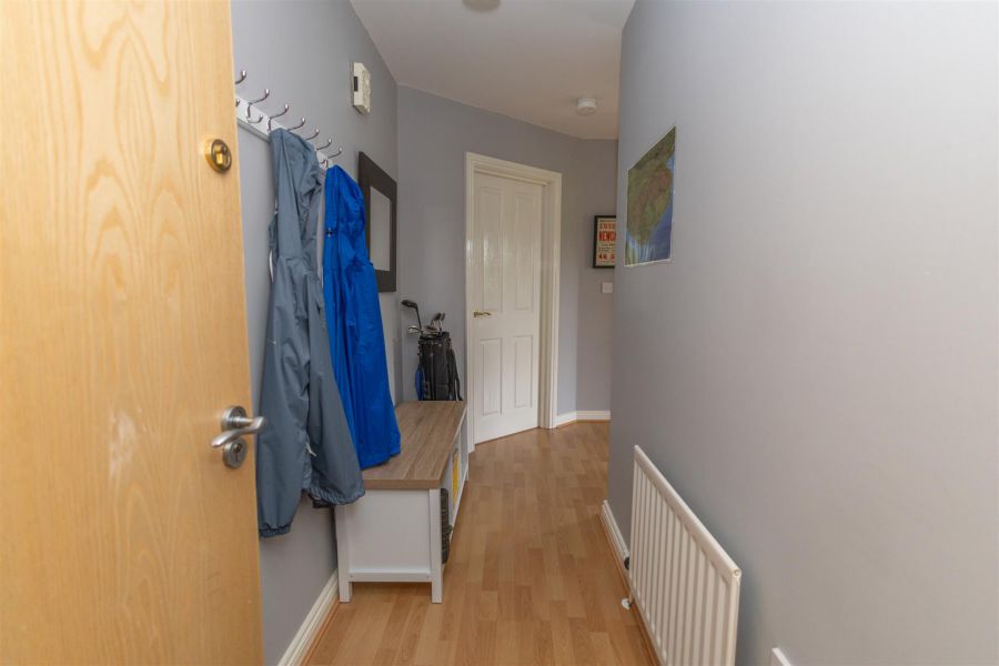 23 Lawnfield Grove