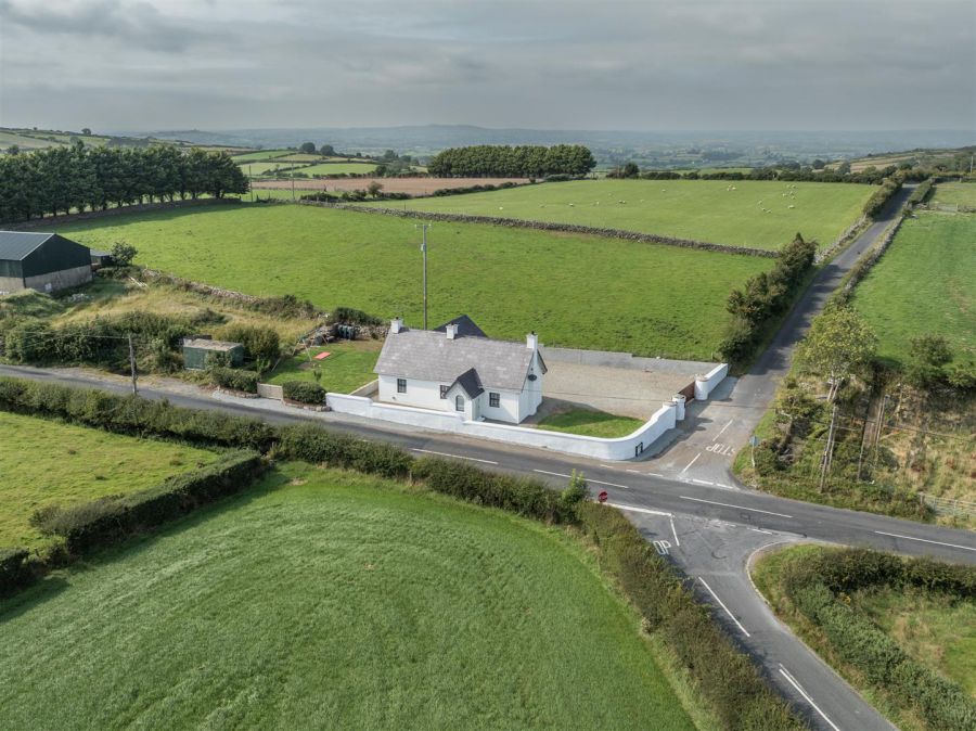 76 Bryansford Road
