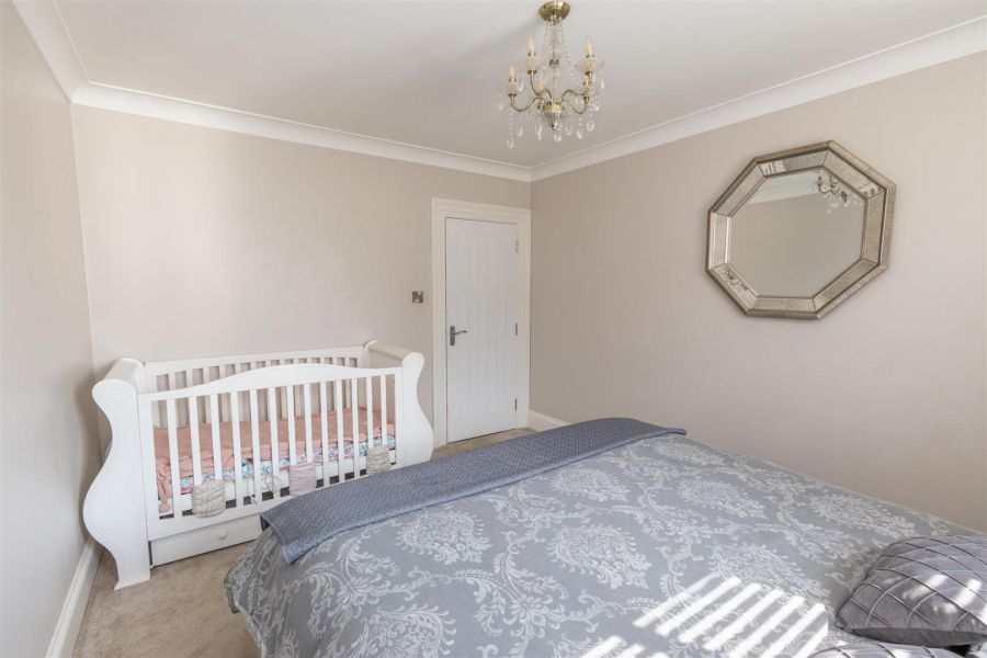 76 Bryansford Road
